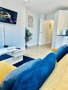 Folkestone Harbour Flat 2BR sleeps 4