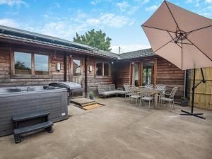 Mayfield Lodge - Uk39917