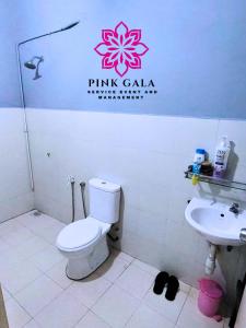 Deeja Homestay Kuantan - Enjoy Private Pool by PG Management