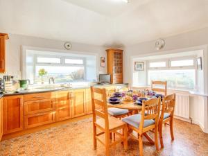 3 bed property in Castletown CA416