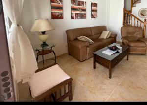 Preciosa casa con patio R54 by Novadesta