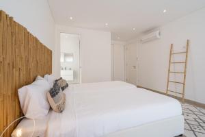 Areia Villa, with ocean view