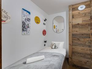 Coquet Appartement à Megève - 3 Pers, Proche Télécabine avec Espace Bien-Être - FR-1-569-80