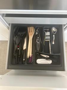 Vue de lOcéan à la forêt, la plage à vos pieds