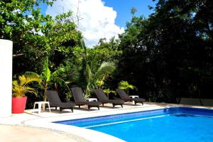 Spacious and elegant vacation home for 6 people in a private condominium