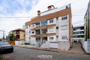 Apartamentos a 110m da Praia em Floripa - AGC