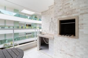 Apartamentos a 110m da Praia em Floripa - AGC