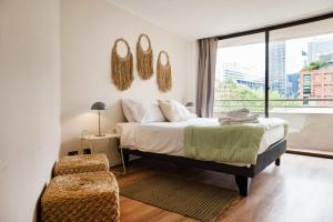 Relax in style near Costanera Center