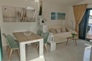 Aura Mare Blu by the sea