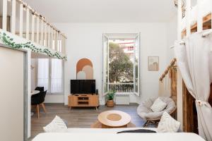 Le Rainbow Grand Studio Central Type Loft