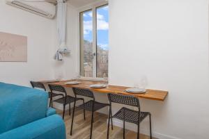 Nice, 3-room refurbished apartment near train station