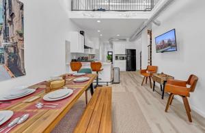 Stylish And Roomy Full House Dtwn