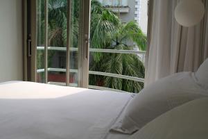 Country International Hotel