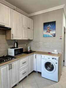 Нові апартаменти по вулиці Роксолани16