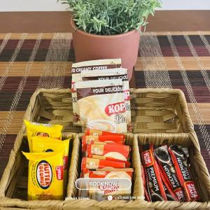 Casa Byahe Near Mactan Airport with Free Pool Access