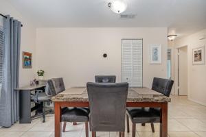 Beachy Retreat - Atlas Duplex