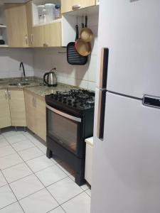 Apartamento de frente Avenida Brasil