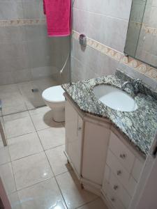 Apartamento de frente Avenida Brasil