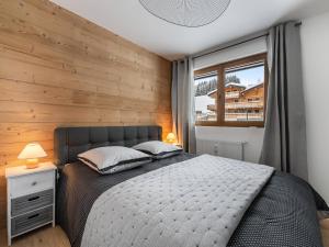 Les Gets - Appartement rénové proche pistes avec balcon et parking - FR-1-623-92