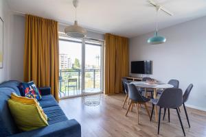 Modern, two bedroom, shipyard view apartment by Grand Apartments