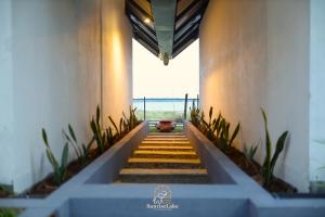 Sunrise Lake Resort