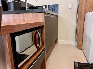 Lindo! Apto completo na Praia de Palmas! ZI05I