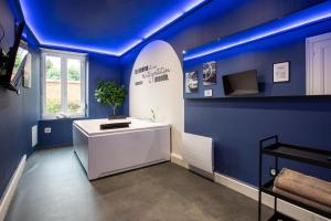 Hollywood Night-Jacuzzi & Private Movie Theater