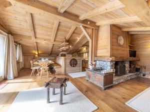 Duplex élégant, 8 pers., cheminée, Val-dIsère, parking, WiFi - FR-1-694-440