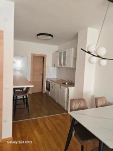 LUX APARTMENS PERSPEKTIVO Lux 5