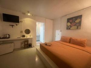 Chasorn Riverside Resort