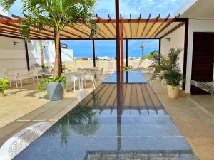 Colibri Studio with rooftop pool