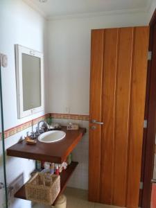 Casa com piscina - vista panorâmica para o mar