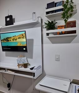 1107 Ponte Laguna, Pq Burle Marx, Apto 1 dorm e Varanda