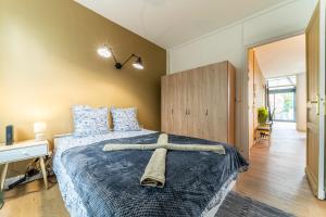 LHolden - 2 beds - Terrace - Wifi - Tram