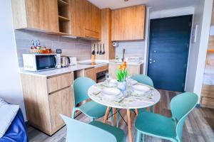 HOM I Vista a la ciudad 4PAX cerca de la Costanera