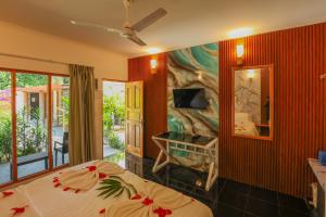 Thoddoo Beach Holiday