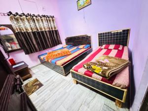 Hotel Hari Ganga Near By Railway And Bus Station