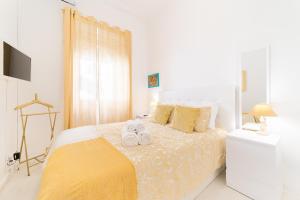 Peaceful 2-bedroom House with Garden at the heart of Benfica