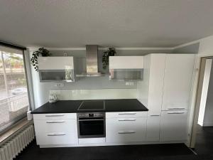 Exclusive 1A location near park for four Guests