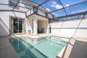 Four Bedroom Home With Pool