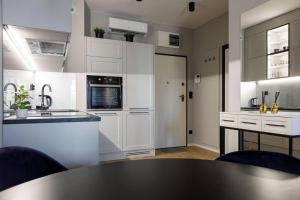 Chic Apartments - Cozy and Stylish - City Center - JP19