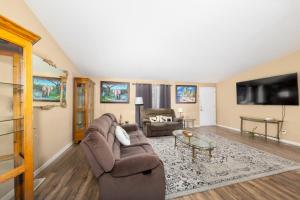 3 bedroom Country Home retreat