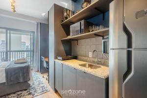 Acomodações modernas e completas prox. ao metrô e a Praça da República - DNRs