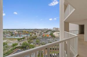 Sea La Vie Your Escape To The Beach In Destin