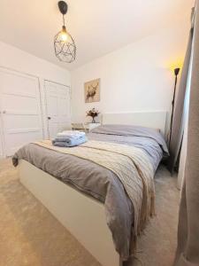 A Nice Room in Edinburgh