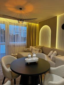 Family & Business Apartments PREMIUM No1 - 1 Bedroom with Private Jacuzzi, Balcony, Parking