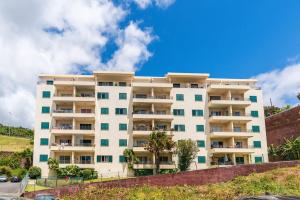 Sun & Ocean view apartment
