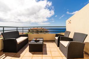 Sun & Ocean view apartment