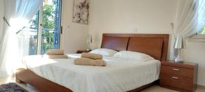 Latchi coast villa-resort