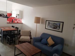 Casa patio y parrillero